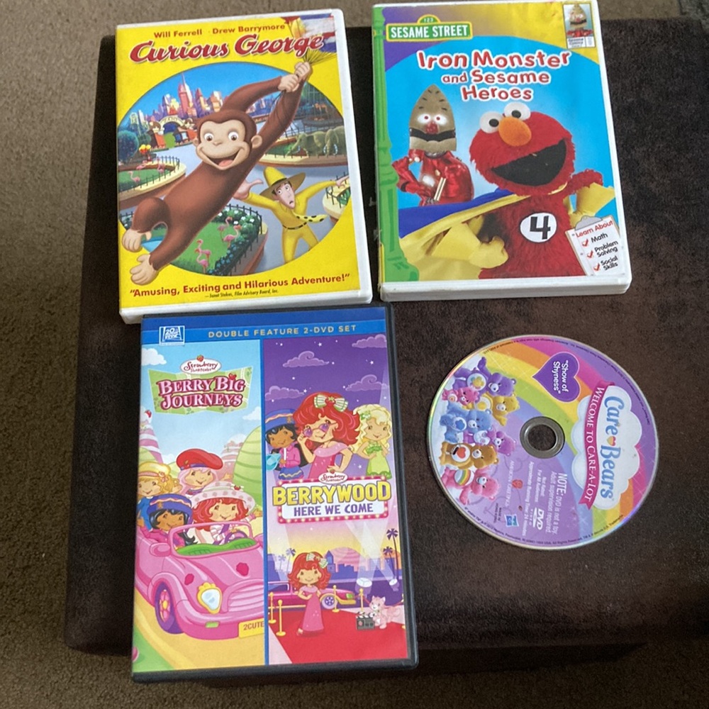 DVD bundle 5 kids 🍿 movies